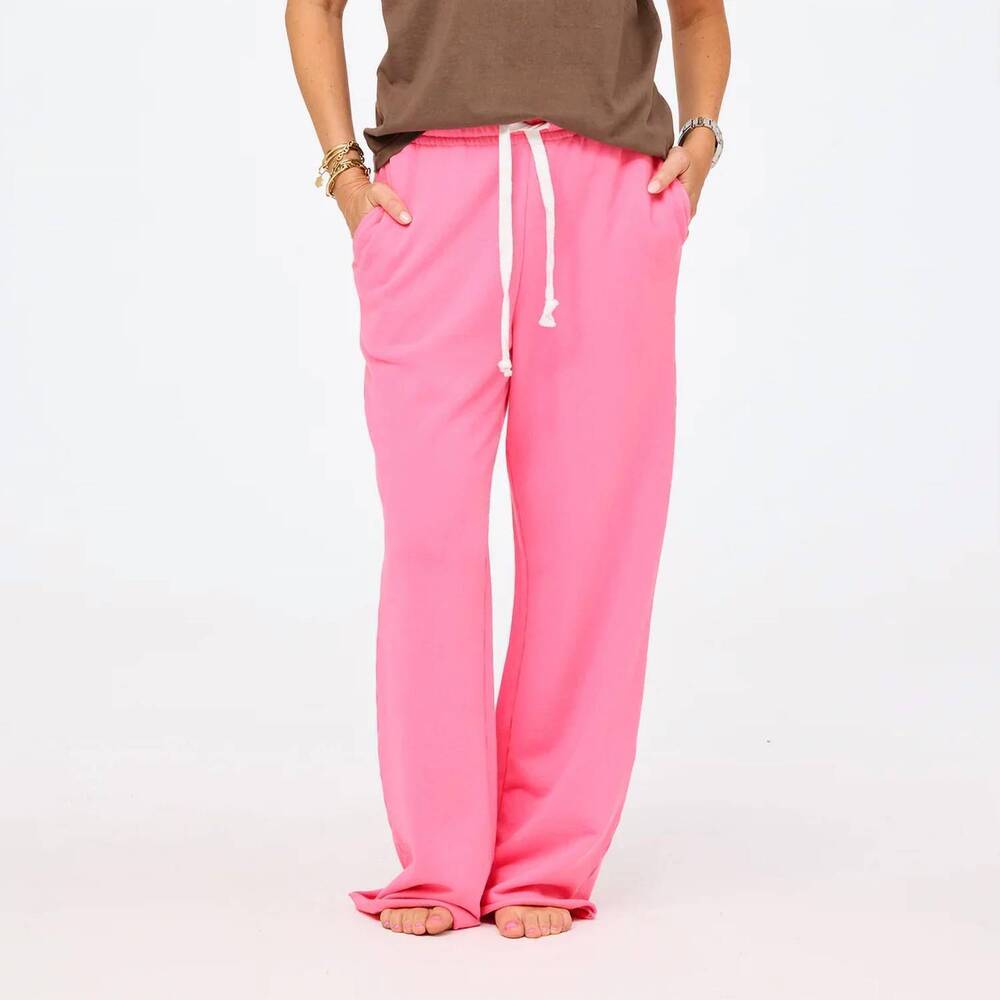 NEW KERRI ROSENTHAL weekend barb sweatpant in palm pink